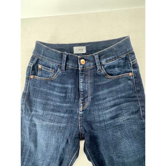 Women's M1858 Denim Jeans Size 2 "Parsons" Skinny with Hi/Low Hem Dark Wash - Picture 3 of 7